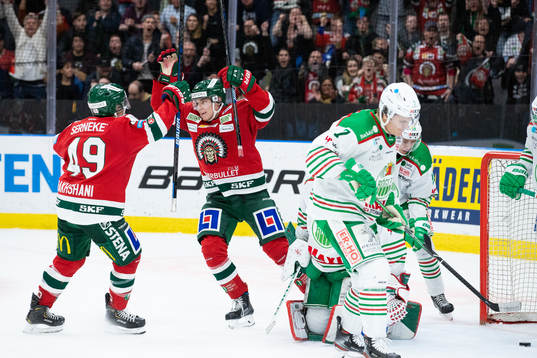 Frölundas Jacob Peterson jublar