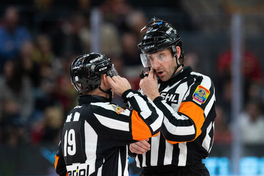 Domare Wolmer Edqvist och Domare Mikael Sjöqvist