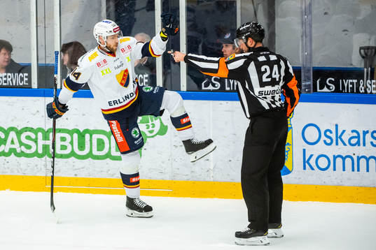 Djurgårdens Tom Wandell jublar