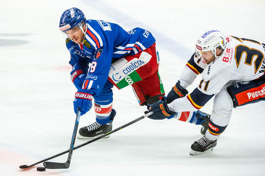 Oskarshamns Simon Després och Djurgårdens Dick Axelsson