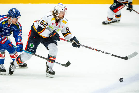 Oskarshamns John Dahlström och Djurgårdens Manuel Ågren