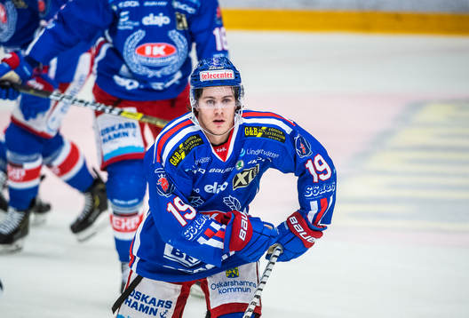 Oskarshamns Tyler Kelleher jublar