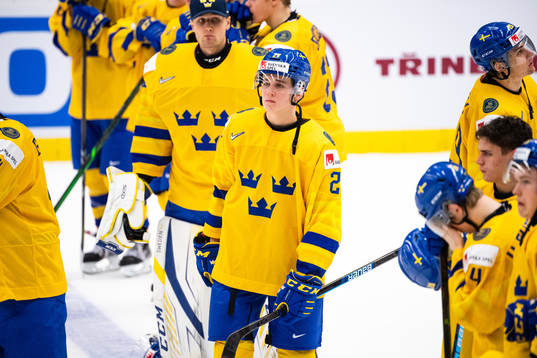 Nils Lundkvist  of Sweden looks dejected