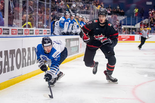 Kristian Tanus of Finland and Kevin Bahl of Canadaduring