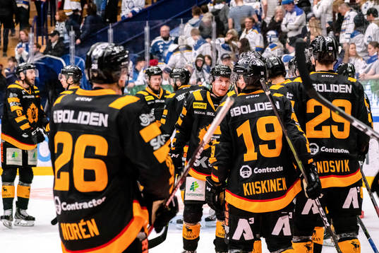 Skellefteås spelare jublar