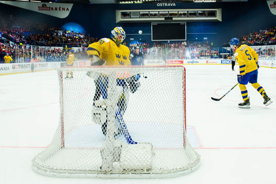 Goalkeeper Hugo Alnefelt of Sweden looks dejected