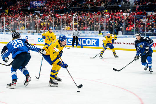 Lucas Raymond of Sweden
