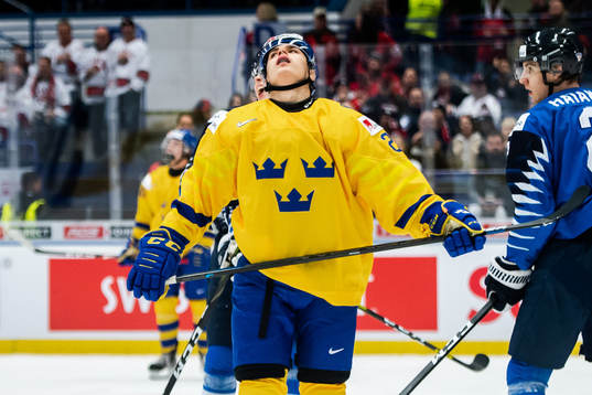 Nikola Pasic of Sweden looks dejected