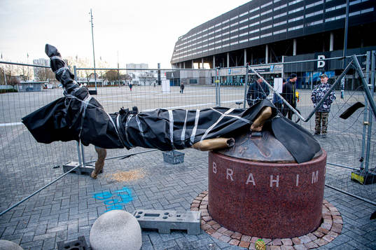 The statue of Zlatan Ibrahimovic has been vandalized,