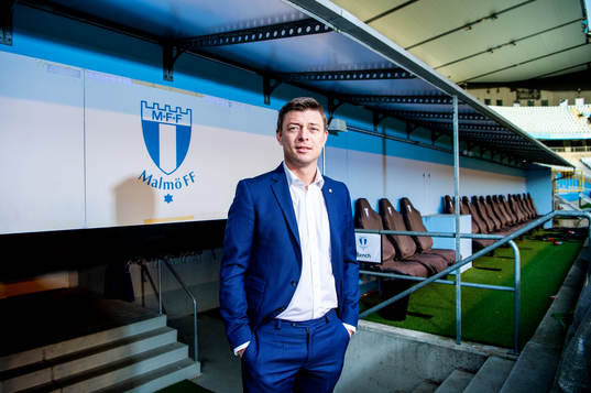 Malmö FF presenterar Jon Dahl Tomasson som ny tränare