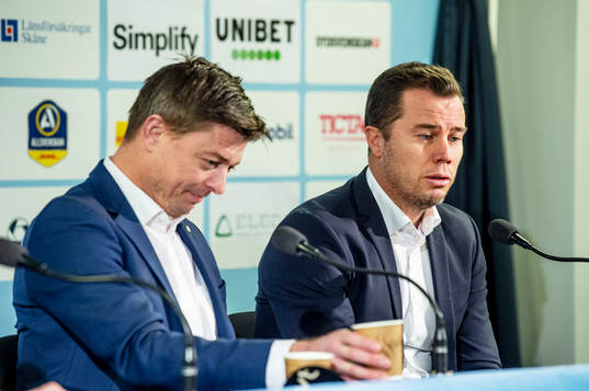 Jon Dahl Tomasson som