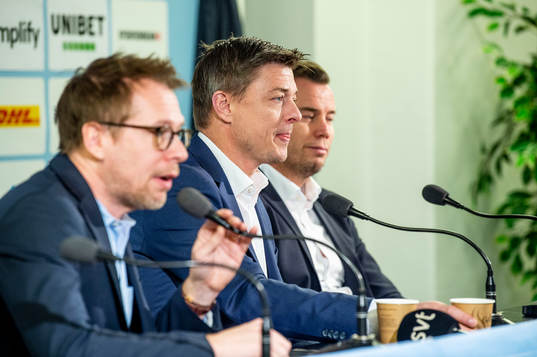 Presschef Peter Åhlander, Jon Dahl Tomasson som