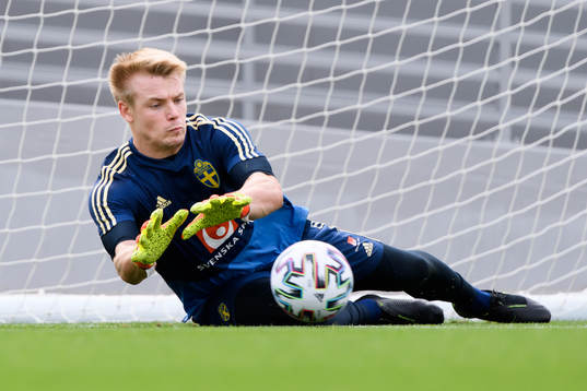 Goalkeeper Isak Pettersson