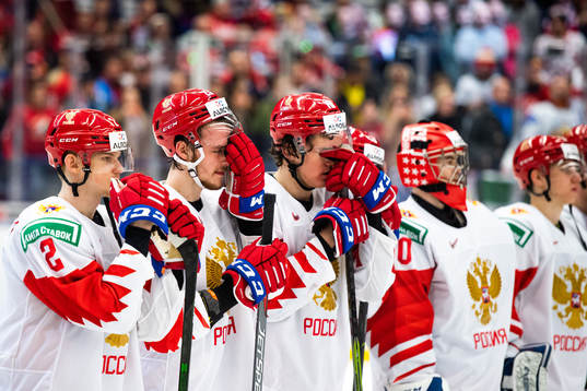 Players of Russia look dejected