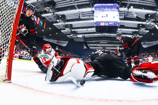 Grigori Denisenko of Russia scores the 1-2 goal