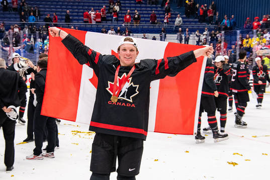 Ty Dellandrea of Canada celebrate