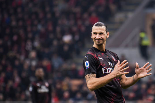 Bläddra bland fler bilder av Football, Serie A, Milan - Sampdoria