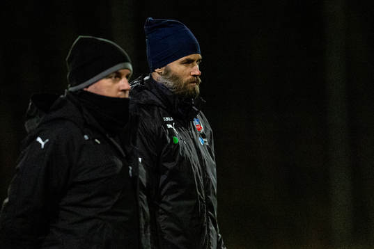 Assisterande tränare Thomas Gabrielsson och tränare Olof