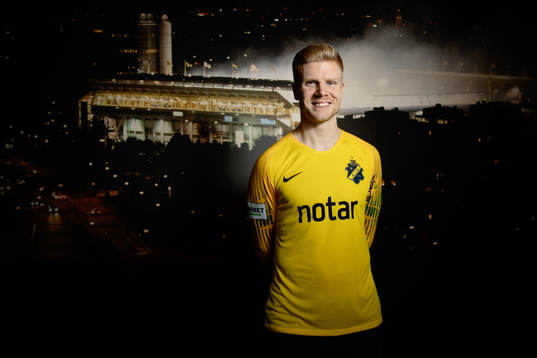 Jakob Haugaard, ny målvakt i AIK, fotograferad