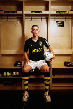 Jasir Asani, nyförvärv i AIK, fotograferad