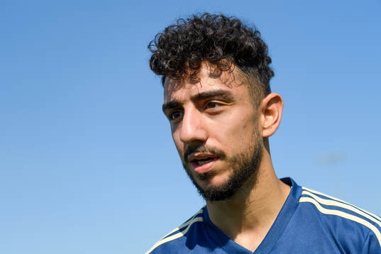 Daleho Irandust is being interviewed
