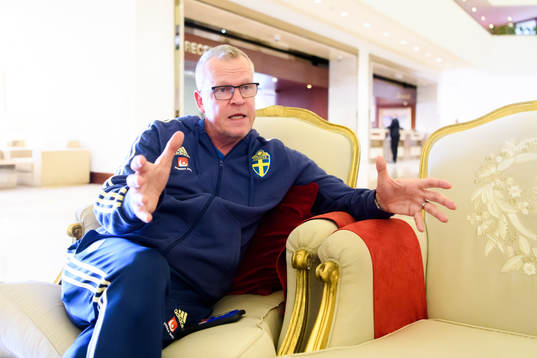 Head coach Janne Andersson is being interviewed