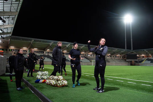 Astrid Hedeås, Jenny Altås, Linus Westberg, Josefin