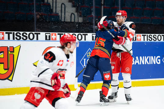 William Eklund of Djurgården and Jakub Lev of Mountfield