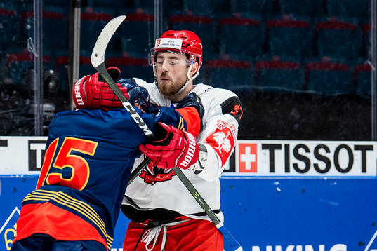 William Eklund of Djurgården and Jakub Lev of Mountfield