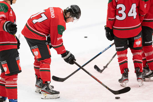 Samuel Fagemo of Frölunda prior to the CHL semi final
