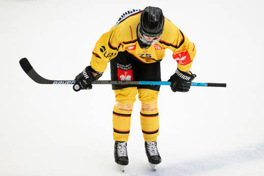 Arttu Ilomäki of Luleå looks dejected