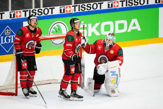Nicklas Lasu, Samuel Fagemo and goalkeeper Johan Mattsson