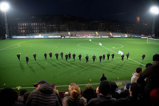Bläddra bland fler bilder av Fotboll, Superettan, Träning Gais