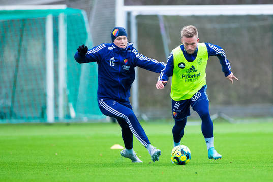 Djurgårdens Jonathan Augustinsson och Nicklas Bärkroth