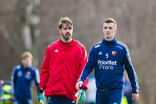 Målvakt Tommi Vaiho och Haris Radetinac