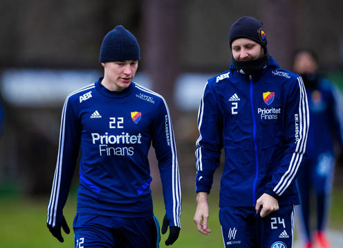 Adam Bergmark Wiberg och Curtis Edwards