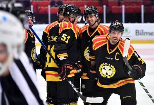 Brynäs Anton Rödin jublar