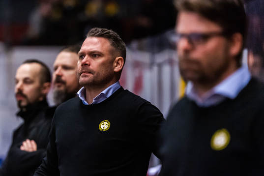 Brynäs assisterande tränare Mikael Holmqvist