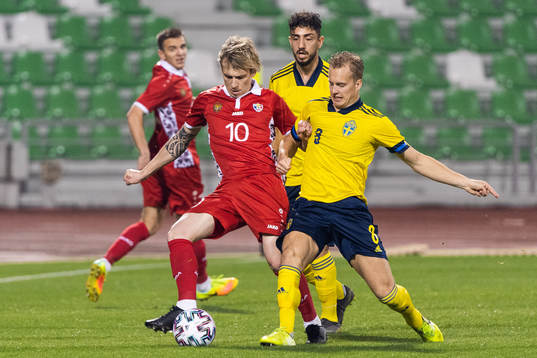 Eugeniu Cociuc of Moldova and Gustav Berggren of Sweden