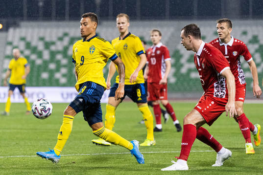 Jordan Larsson of Sweden