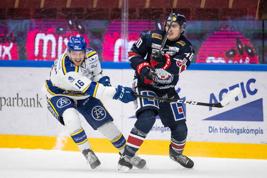 Leksands Daniel Gunnarsson och Linköpings Adam Helewka