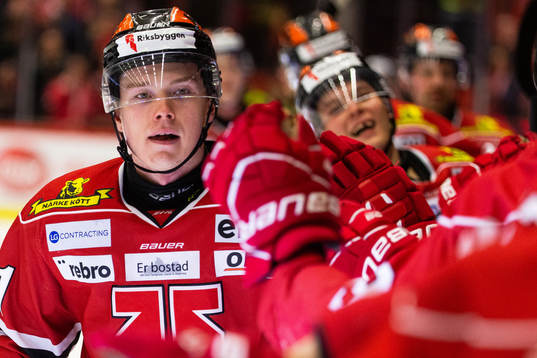 Örebros Linus Öberg jublar
