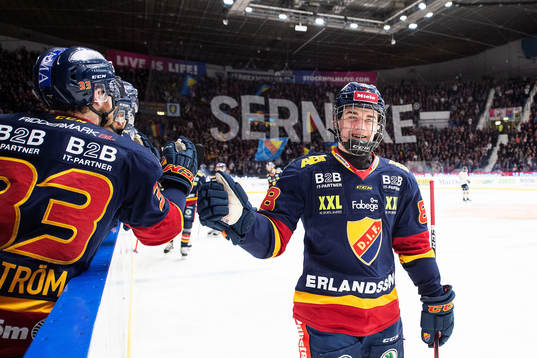 Djurgårdens Alexander Holtz jublar