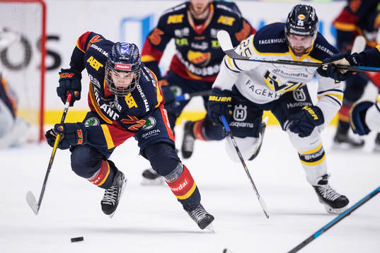 s Axel Holmström