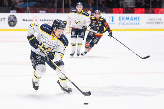 s Simon Önerud