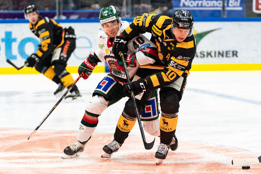 Skellefteås Joakim Lindström och Frölundas Joel Mustonen