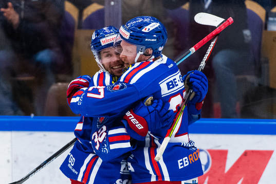 Oskarshamns Henrik Nilsson jublar med Markus Modigs