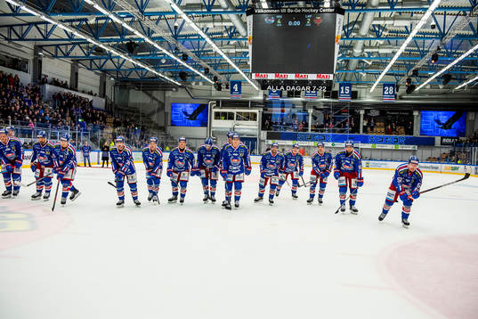 Oskarshamns spelare jublar
