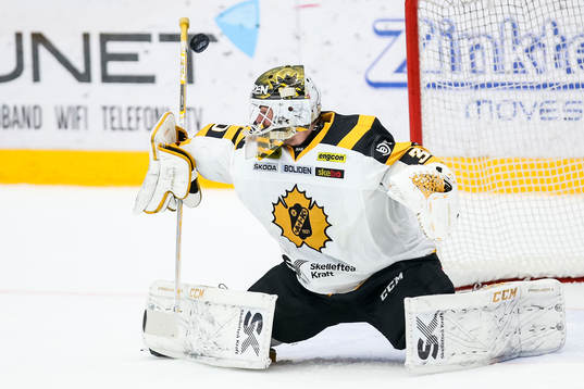 Skellefteås målvakt Gustaf Lindvall