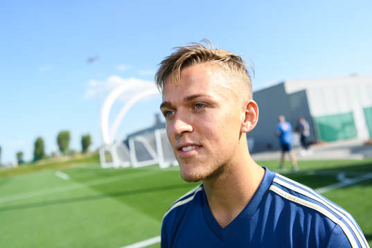 Jesper Karlsson is being interviewed